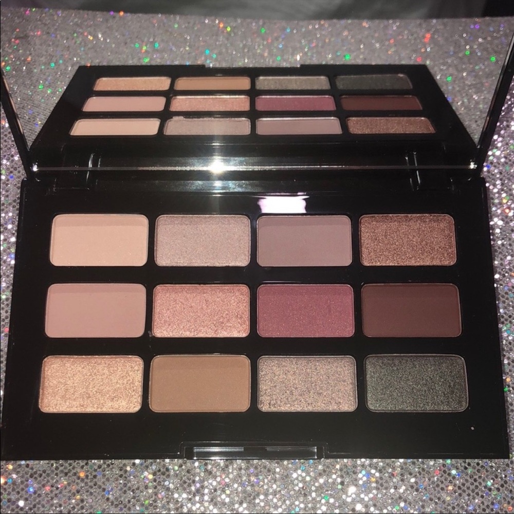 🌿 LAURA GELLER The Casual Collection Multi-Finish Eyeshadow Palette - Picture 5 of 12
